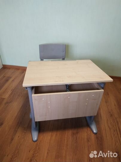 Растущая парта дэми