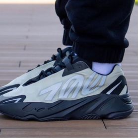 Adidas Yeezy Boost 700 mnvn "Blue Tint"