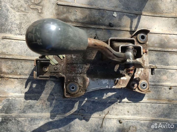 Ручка кпп Митсубиси Галант 7