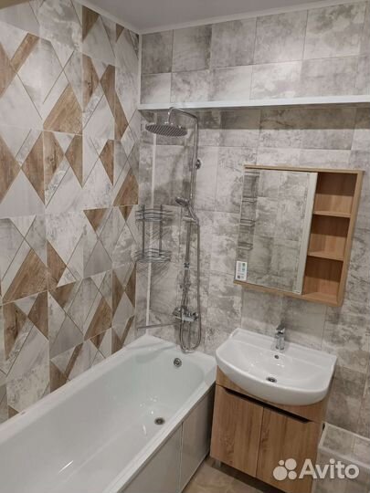 Ванна туалет пластиковыми панелями