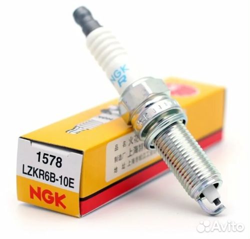 Свеча зажигания NGK