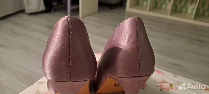 Туфли женские 39 размер новые