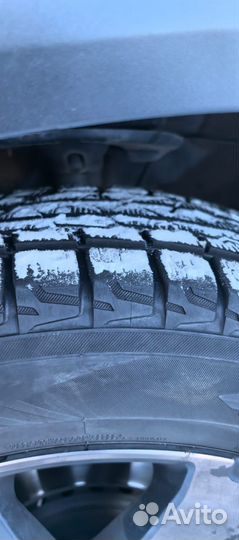 Yokohama Ice Guard G075 225/60 R18