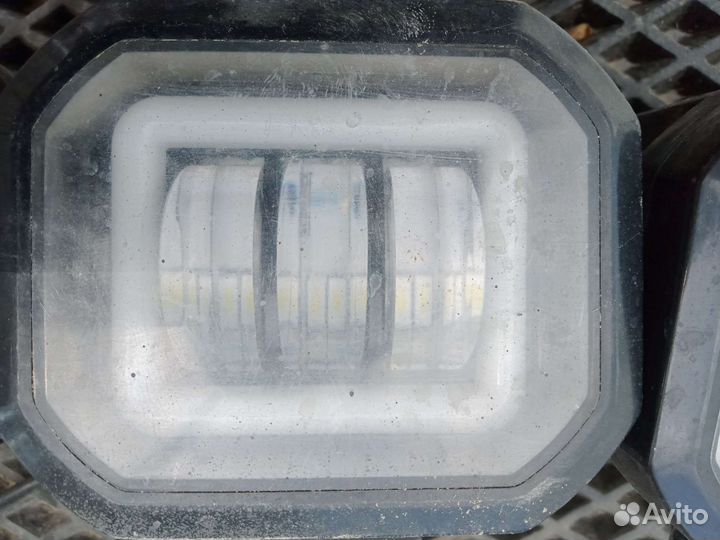 Противотуманные фары