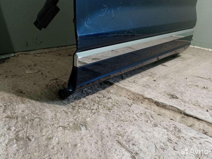 Дверь передняя левая Vw Touareg 3 CR7 2021