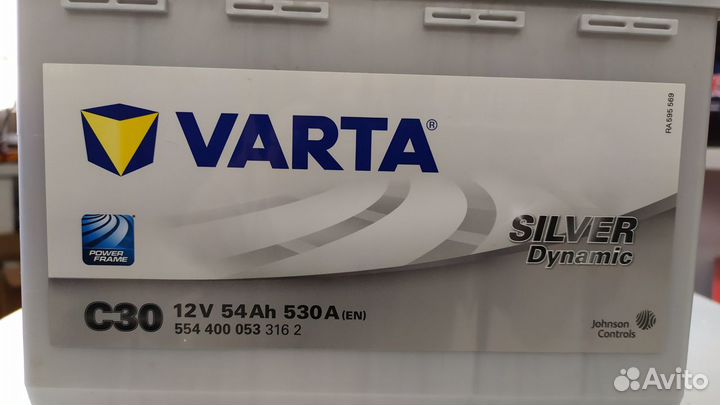 Аккумулятор 54Ah Varta 530A c30 евро кубик обратны