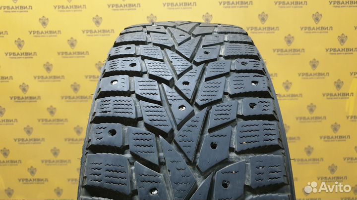 Dunlop SP Winter Ice 02 215/55 R17