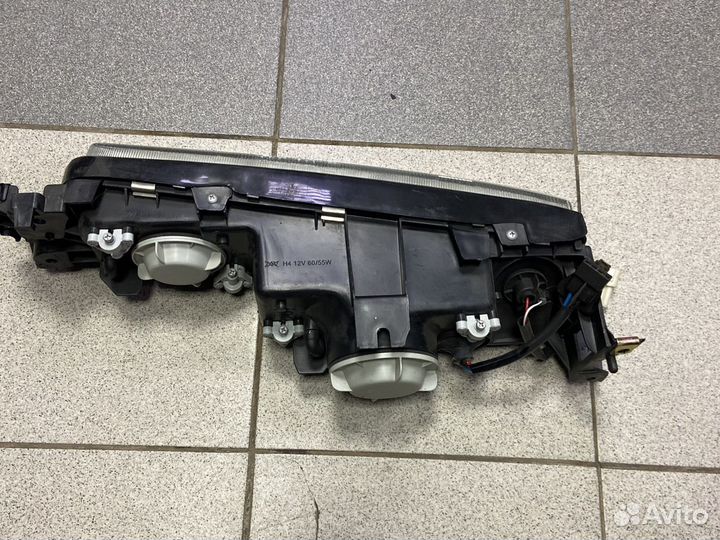 Фара правая мазда 626 1991-1997 год mazda GE