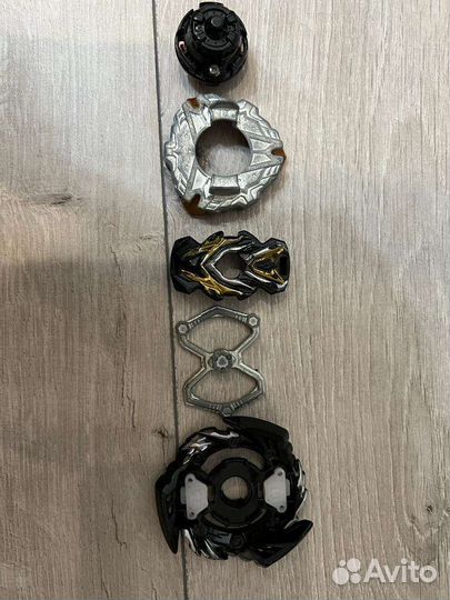 Бейблэйд бёрст волчок валькирия