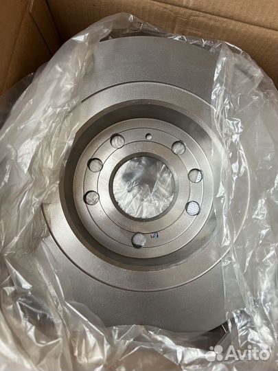 Тормозные диски brembo