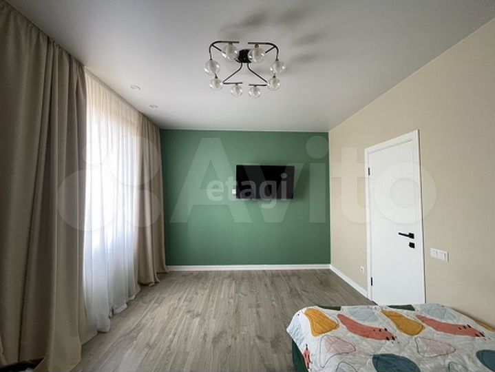 2-к. квартира, 64 м², 11/18 эт.