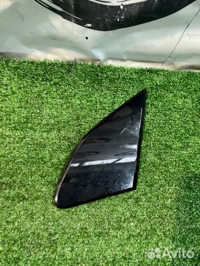 Уголок крыла левый Honda Fit Shuttle GG8 L15A 2013