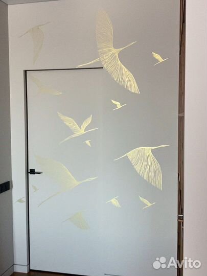 Роспись стен. Художник