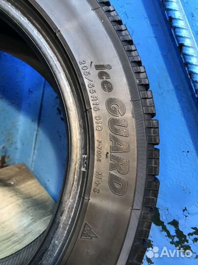Yokohama Ice Guard F700Z 205/55 R16
