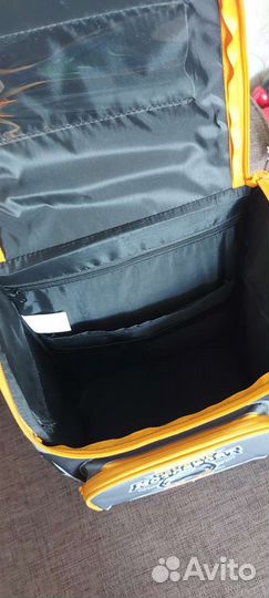 Рюкзак школьный новый. 2 шт