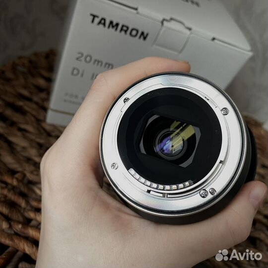 Объектив Tamron 20mm F/2.8 Di III OSD для Sony FE