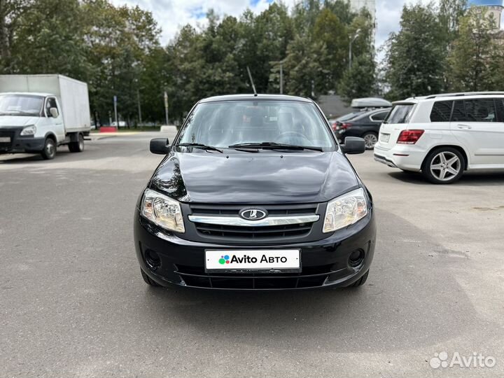 LADA Granta 1.6 МТ, 2013, 24 500 км