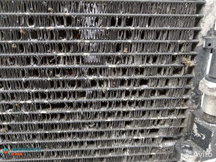 Радиатор кондиционера Audi Q5 8R 2012