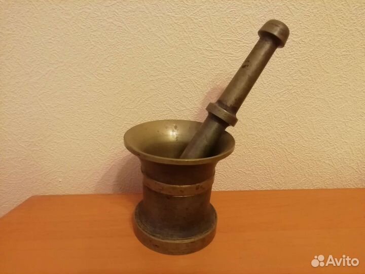 Ступка с пестиком завод 