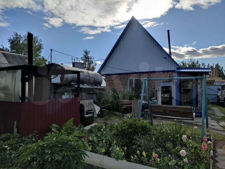 Дом 29,5 м² на участке 4,9 сот.