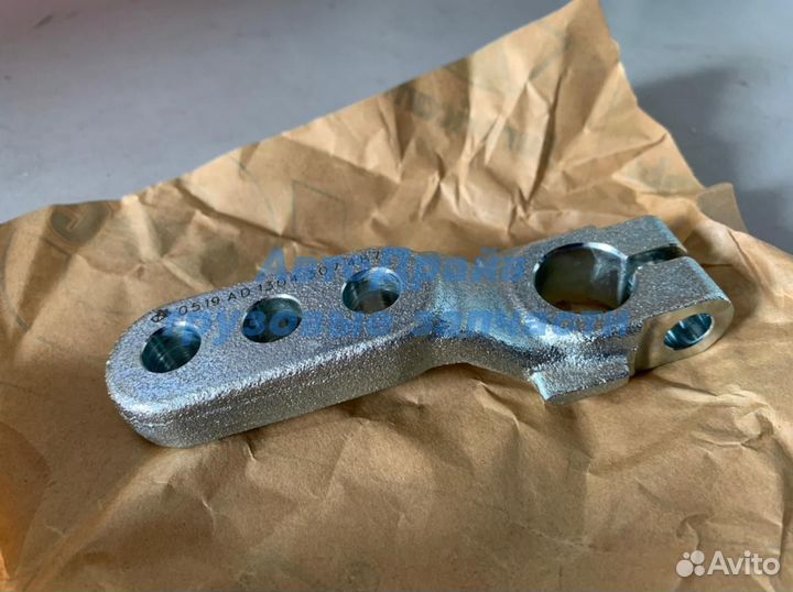 Рычаг кпп ZF 16S