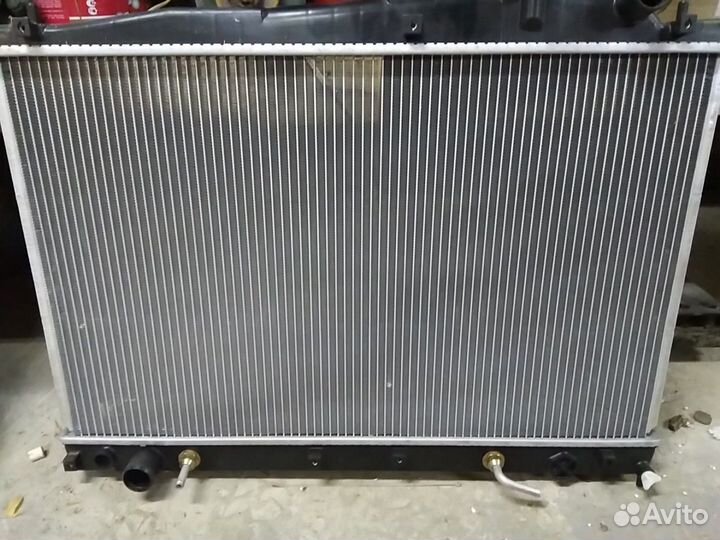 PA66-GF25 Радиатор