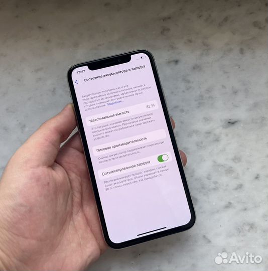 iPhone X, 64 ГБ