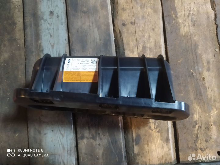 Подушка безопасности в торпедо Ford Focus 3