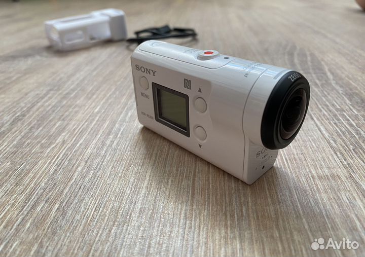 Экшен камера sony HDR AS300