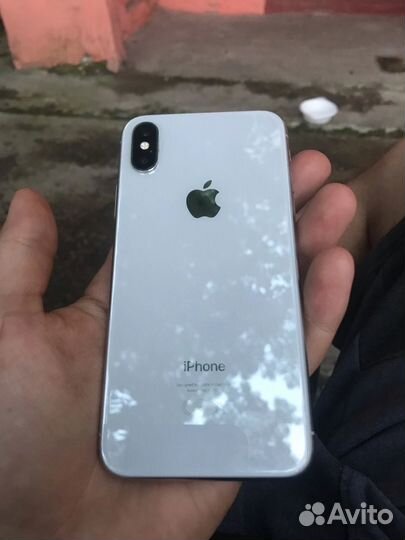 iPhone X