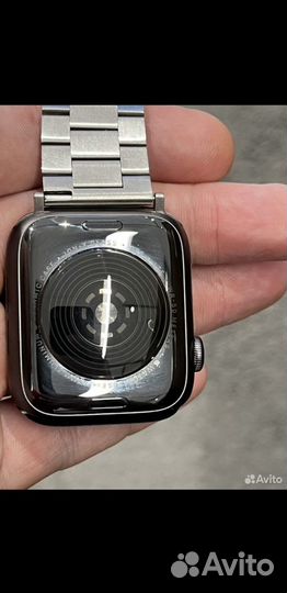 Продам Apple watch se44 mm