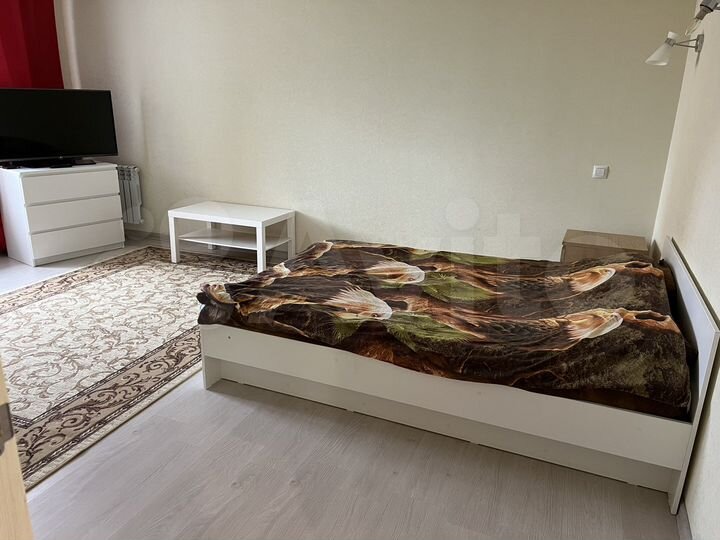 2-к. квартира, 58 м², 8/12 эт.