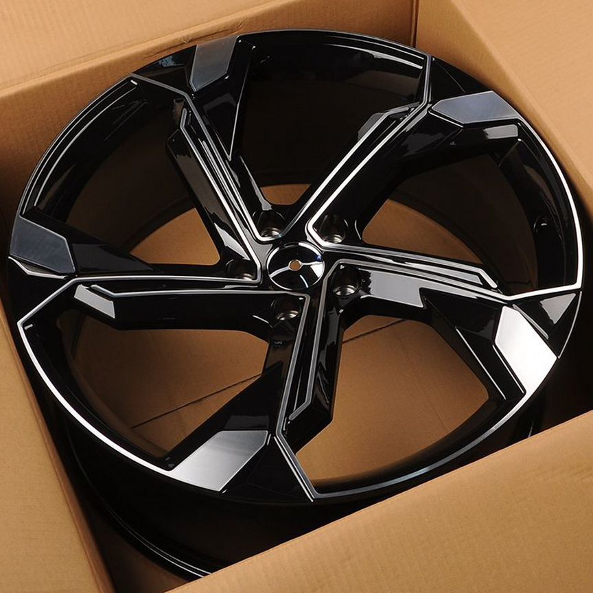 Диски на Audi Q8 iWheel FBX150-23 10x23/5x112 D66.6 ET20 BMF литой