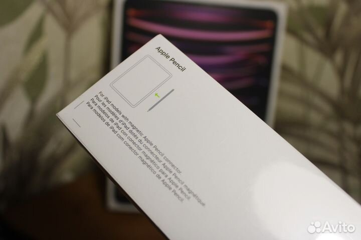 iPad pro 11 m2 2022 256г + pencil 2 новый