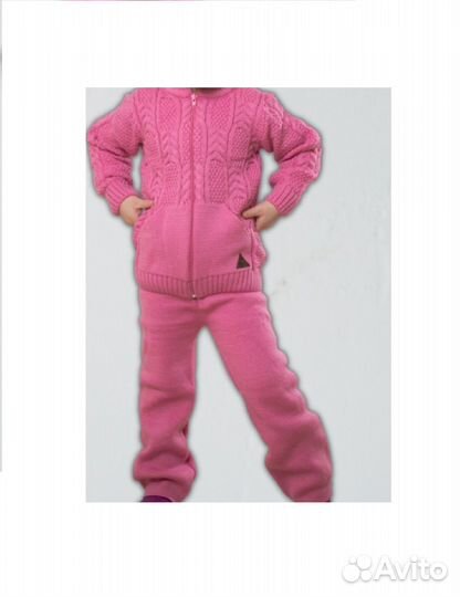 Костюм для девочки. р 92-98. новый