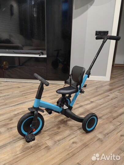 Детский трехколесный велосипед