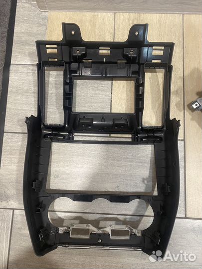 Рамка панели приборов Freelander2