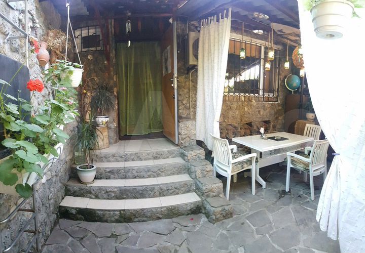 Дом 50 м² на участке 1 сот.