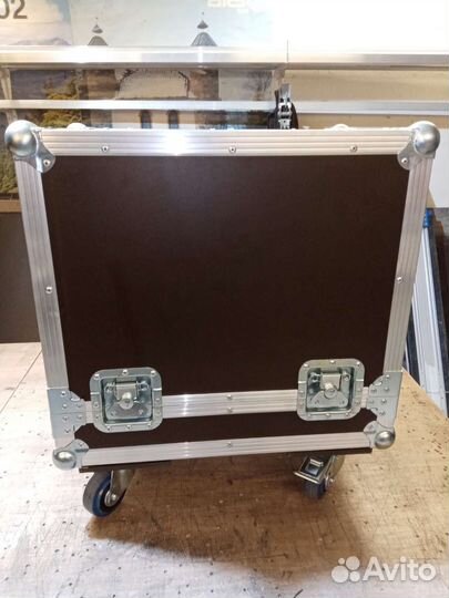 Продаю кофр для комбика