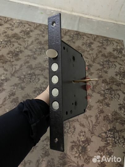 Дверной замок