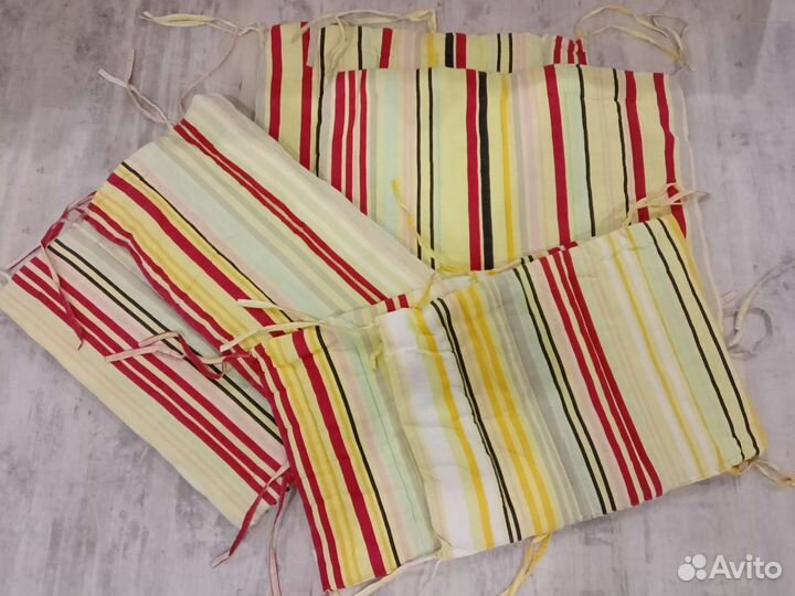 Подушка и бортики в кроватку