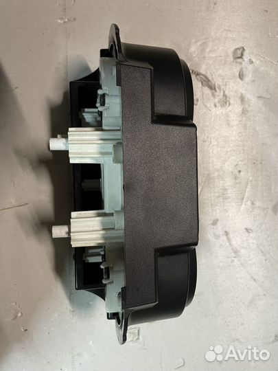 Оригинальная приборка honda CB 400 boldor