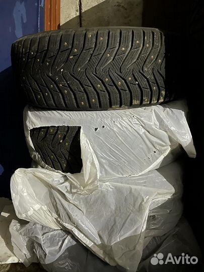 Kumho WinterCraft SUV Ice WS31 265/70 R16