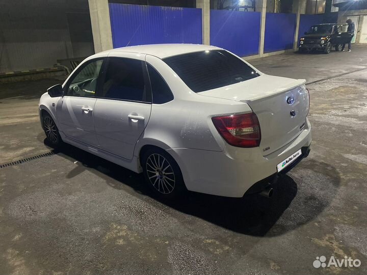 LADA Granta 1.6 МТ, 2018, 105 000 км