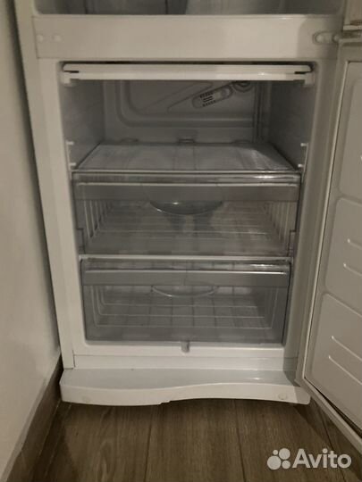 Холодильник не рабочий