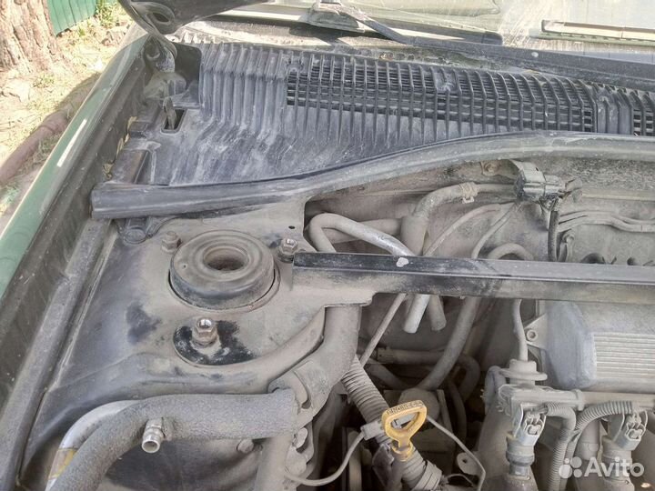 Распорка передних стоек тойота