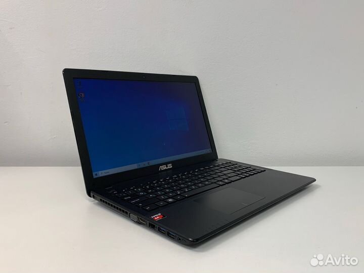 Хороший 4 ядерный Asus на SSD