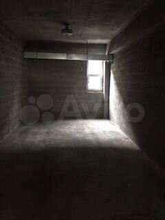 Машиноместо, 24 м²