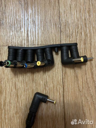 Блок питания robiton NB120W для ноутбуков