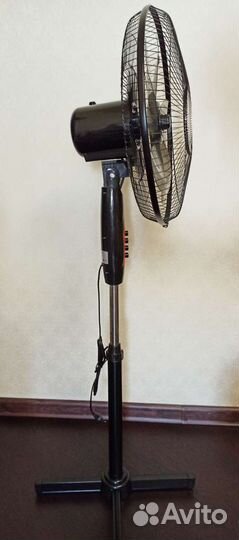 Вентилятор напольный новый
